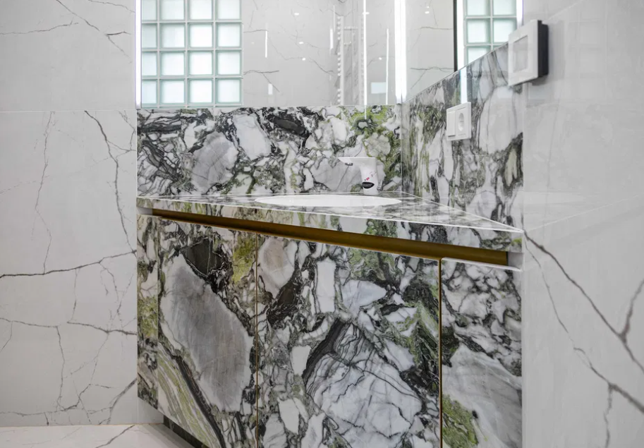 VIP-квартиру у Львові продають за 33 мільйони гривень: як виглядає житло